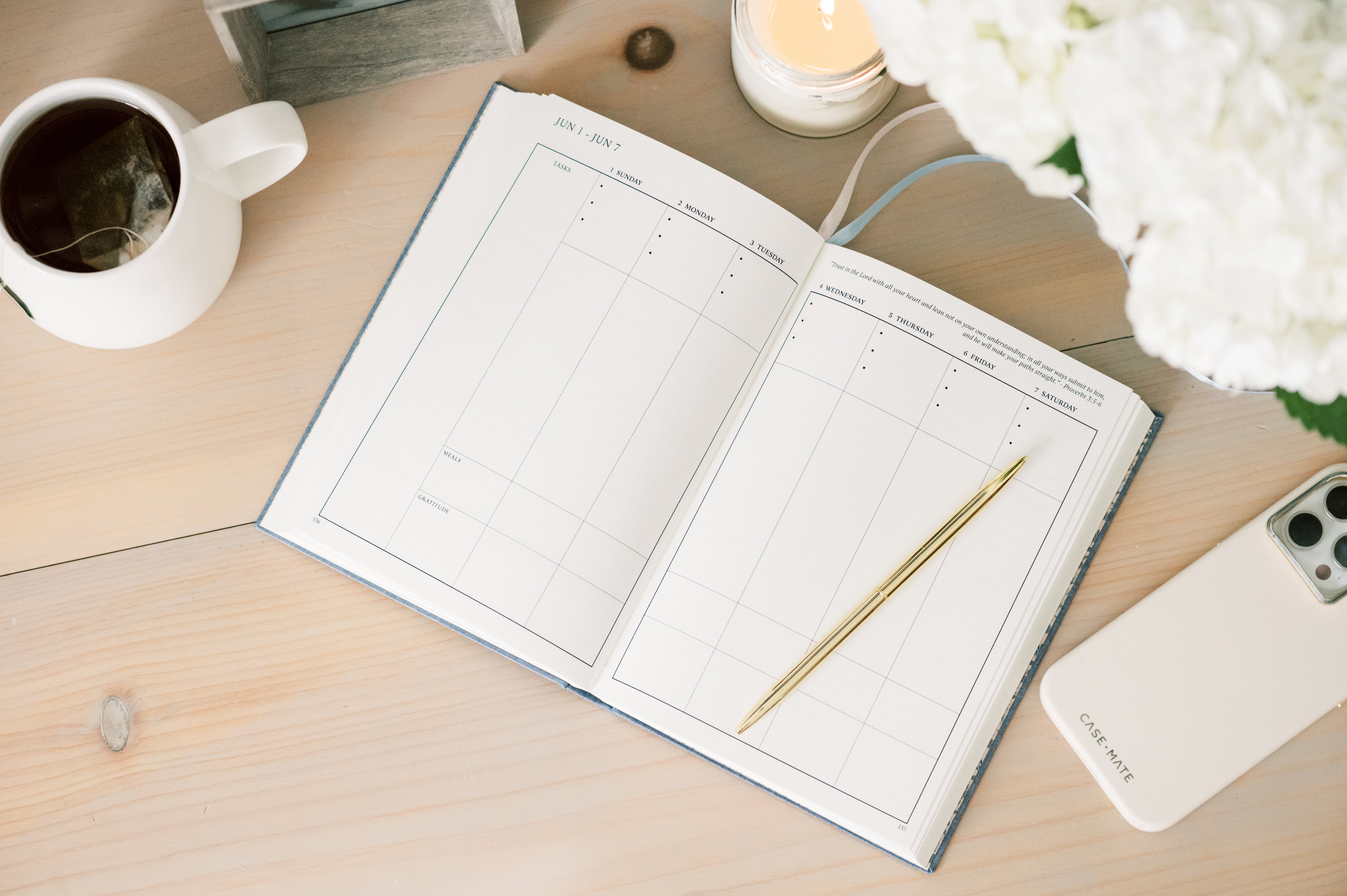 2026 Abide Christian Planner - Green Bookbound